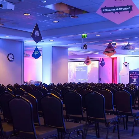 Radisson Blu Hotel. *